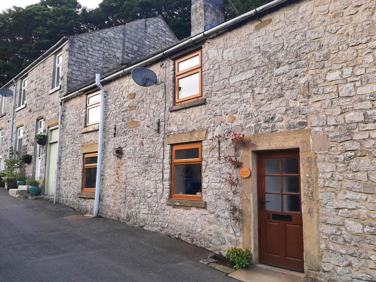 Market View Cottage, Tideswell Exterior photo